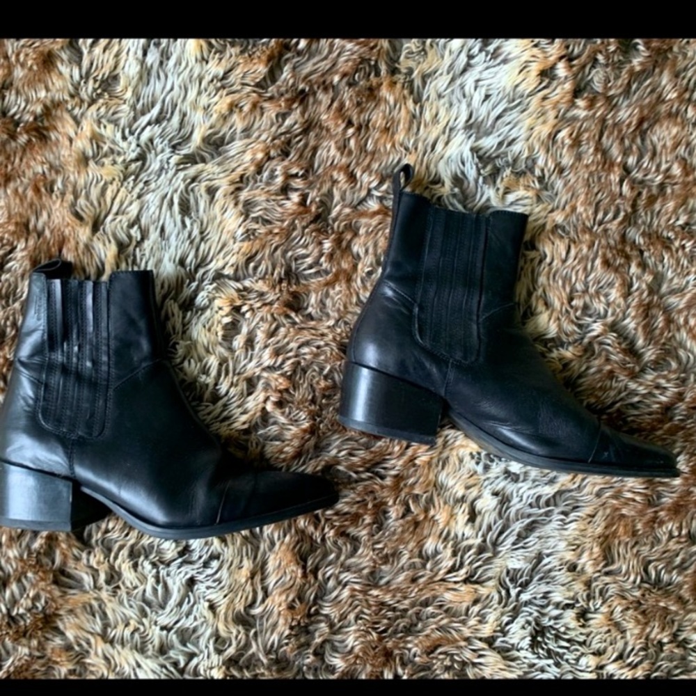 Leather booties 🖤